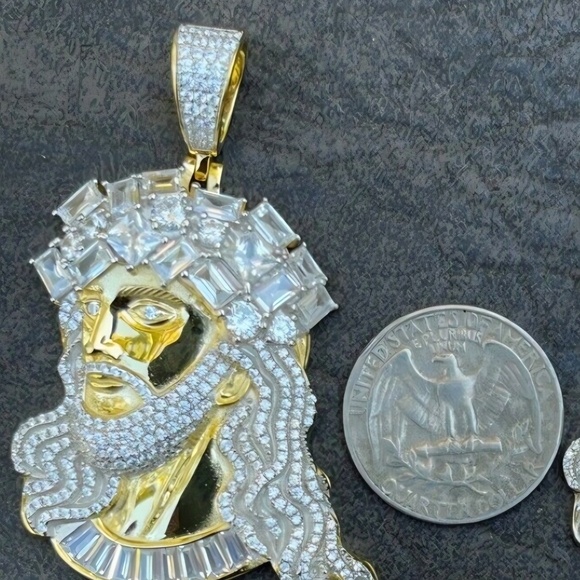 Iced Out 10 carat Moissanite Jesus Peice Baguette Pendant - 14k Yellow ovr 925 S - Picture 7 of 10